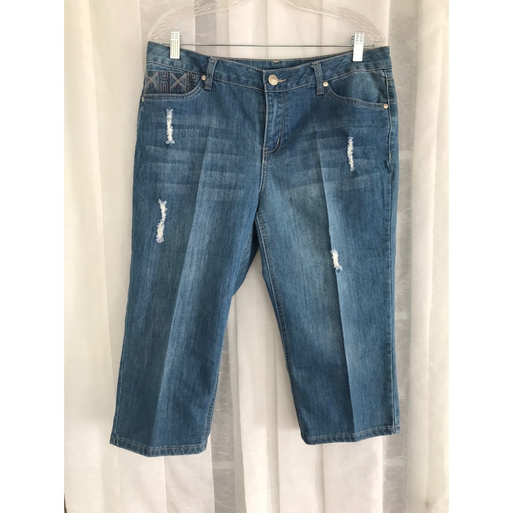 JW Style Womens Medium Wash Distressed Embroidered Studded Denim Capri Jeans 10